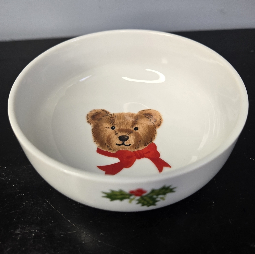 Vintage Nantucket NAK3 Holiday bowl featuring a teddy bear w red bow+holly